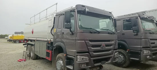 Marca chinesa nova e barata Sinotruk HOWO 4X2 6X4 8X4 20000 litros caminhão-tanque de óleo combustível com dispensador de combustível